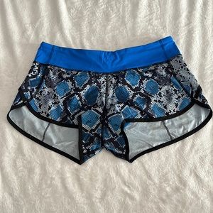 Lululemon size 6 shorts
